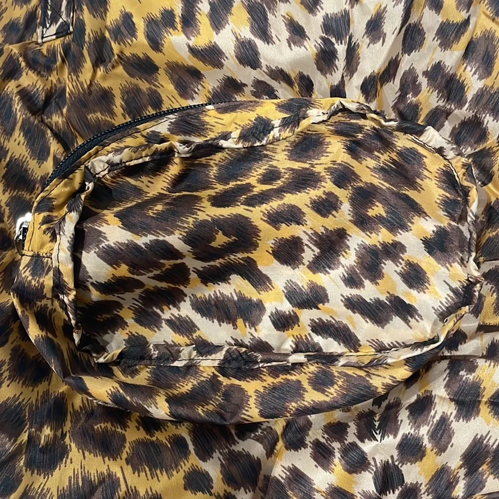 Nylon zipper tote with exterior zipper pocket. In Leopard. NWOT